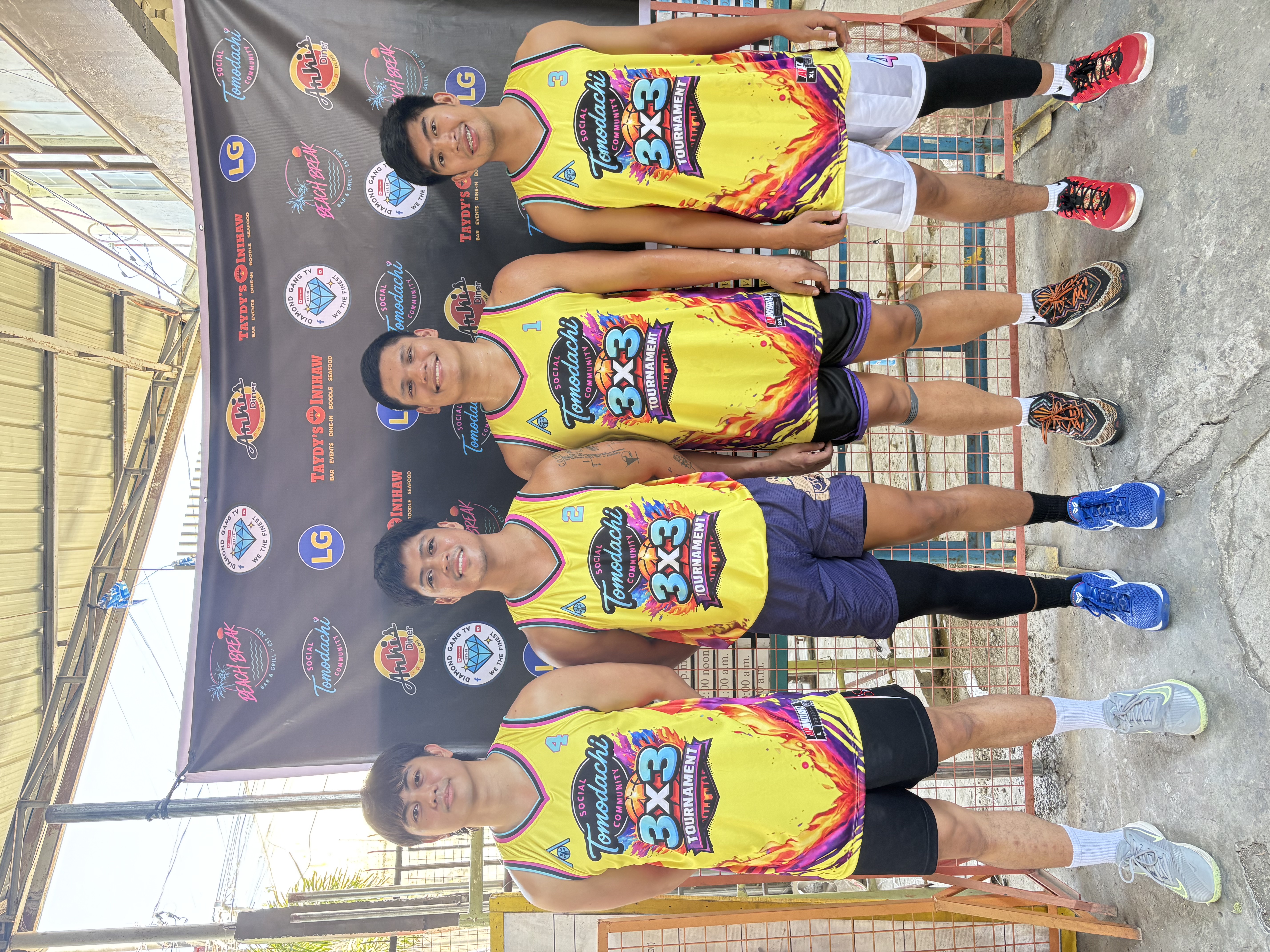 Tomodachi Mens